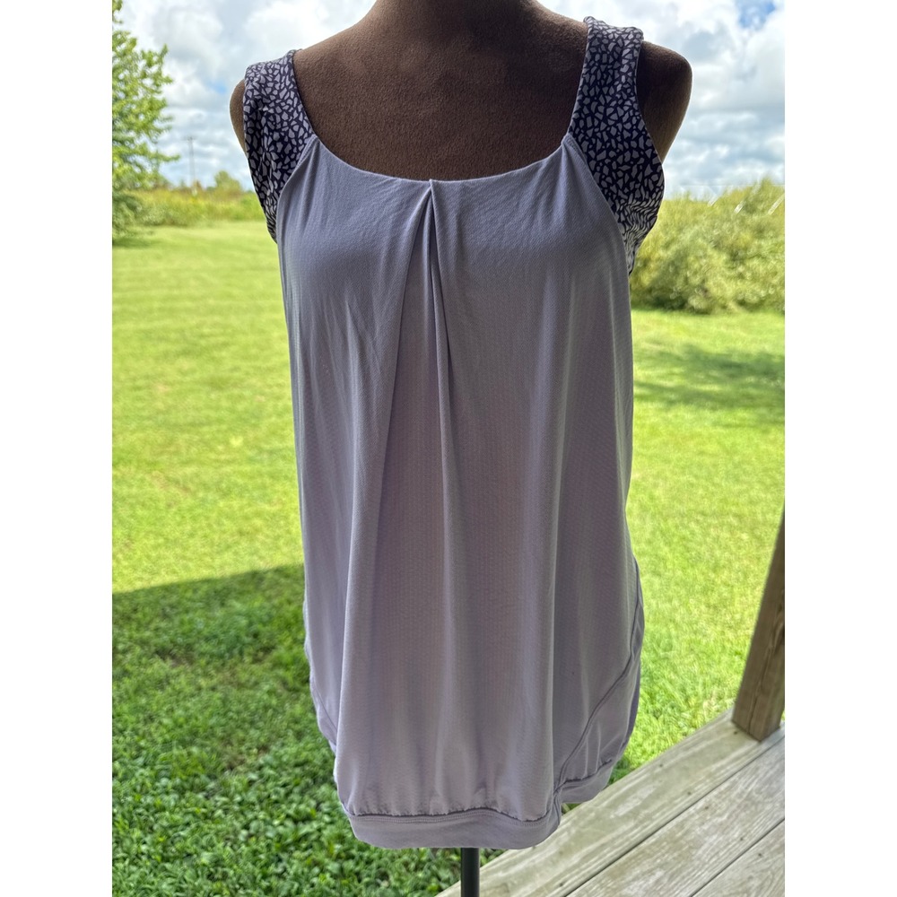 Lululemon No Limits Tank Top Built In Bra Purple Geometric Print 2-in-1 Yoga M